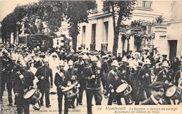 93-MONTREUIL-SOUS-BOIS- LA ROSIERE- RETOUR DU CORTEGE BLD DE L'HÔTEL DE VILLE - Montreuil