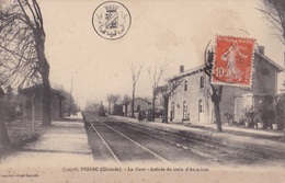 PESSAC - La Gare - Arrivée Du Train D'Arcachon - Pessac