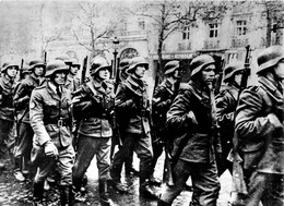 Reproduction De Photo De Guerre 39/45 - - Guerra, Militares