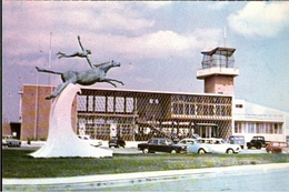 !  Modern Postcard Lobito, Angola, Flughafen, Aeroporto, Airport, Tower, Autos, Cars - Aérodromes