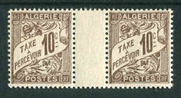 TIMBRES-TAXE** De 1918 D'ALGERIE, Gommés "2 X 10 C. Avec Pont" - Postage Due