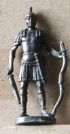 (SLDN°106) KINDER FERRERO, SOLDATINI IN METALLO ROMANI 100 - 400 40 MM - Figurines En Métal