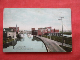 Loading Saly On Oswego Canal - New York > Syracuse>   Ref  3474 - Syracuse