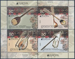 ** 2014 Hangszer Kisív,
Instrument Minisheet
Mi 697-700 - Otros & Sin Clasificación