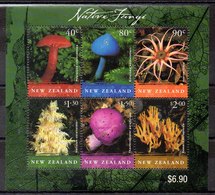 Hoja Bloque Nueva Zelanda Nº Yvert 158 ** SETAS (MUSHROOMS) - Unused Stamps