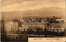 T2/T3 1911 Fogaras, Fagaras; Vártér. Wazek Adolf Kiadása / Schlossplatz / Castle Square  (EK) - Non Classificati