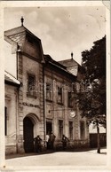 T2/T3 1933 Komárom, Komárnó; Ács Lajos Vendéglője és Szállodája / Hotel And Restaurant  (EK) - Non Classés