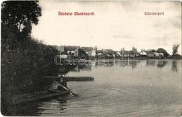 ** T3 Munkács, Mukacheve, Mukacevo; Latorca Part, Csónakok. Kiadja Bertsik Emil 944. / Latorica Riverbank, Rowing Boats  - Non Classificati