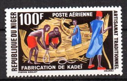 Col15 Niger 1963 Artisanat PA N° 26  Neuf X MH Cote : 3,50€ - Niger (1960-...)