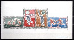 Col15 Niger 1964  Bloc JO Tokyo N° BF4 BF 4 Neuf X MH Cote : 15€ - Niger (1960-...)