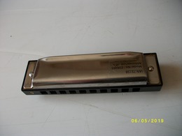 Harmonica 10 Trous TBE - Musical Instruments