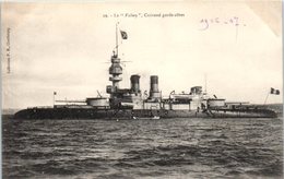 BATEAUX- GUERRE -- Le Valmy " Cuirassé Garde Côtes - Warships