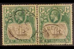 1922-37 1d Grey & Green, BROKEN MAINMAST VARIETY In Pair With Normal, SG 98a, Very Fine Used. For More Images, Please Vi - Isla Sta Helena