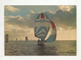Cp , Sports ,  VOILE , Le BILLOU BELL En Régate Par Vent Arriére ,  Voyagée 1977 - Sailing