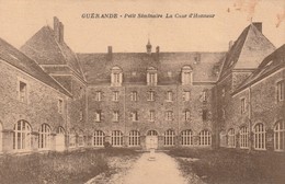 Rare Cpa Guérande  Le Petit Séminaire - Guérande