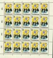 Luxembourg Feuille De 20 Timbres à 0,59 Euro Cinquantenaire Organisation Internationale Migrations 2001 - Full Sheets