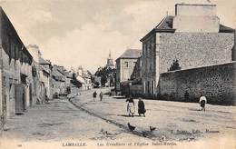 Lamballe        22          Les Ursulines Et L' Eglise Saint Martin      (voir Scan) - Lamballe