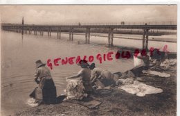 03- VICHY - LAVEUSES SUR L' ALLIER- Laveuse - Vichy