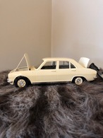 Peugeot 504 Par Meccano - Triang 1968 Met Radio In Doos - Andere & Zonder Classificatie