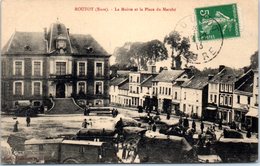 27 - ROUTOT -- La Mairie Et La Place Du Marché - Routot