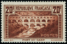 Neuf Avec Charnière N°262A. 20f Pont Du Gard. Papier Opaque.T.B. - Other & Unclassified