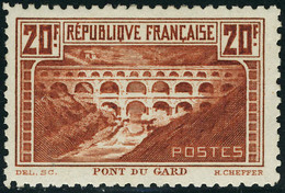 N° 262B, 20f Pont Du Gard, Dentelé 11, Trace De Charnière Nettoyée, Signé Calves. - Other & Unclassified