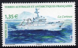 T.A.A.F. // F.S.A.T. 2019 - Bateau La Curieuse - 1 Val Neufs // Mnh - Ungebraucht