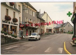 19- EYGURANDE - ROUTE DE CLERMONT L' HOTEL DE LA MAIRIE - 4 L RENAULT  -CORREZE - Eygurande