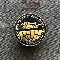 Badge Pin ZN008638 - Wrestling International Tournament Soviet Union (USSR SSSR CCCP) Belarus Minsk 1975 - Ringen