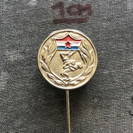 Badge Pin ZN008642 - Wrestling Yugoslavia Croatia Hrvatska Federation Association Union - Lotta