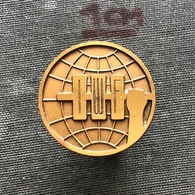 Badge Pin ZN008676 - Weightlifting IWF International Federation Association Union - Pesistica