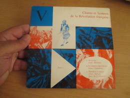 DISQUE Chants Et Hymnes De La Révolution Française Marcel Nobla Et Ses Chanteurs Marc Berthomieu  Double 45 T - Musiques Du Monde