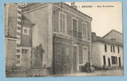 BA0156   CPA   SABRES  (Landes)  Rue Bordelaise  -  COOPERATIVE SABRAISE  ++++ - Sabres