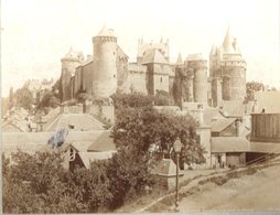 Photo Albuminée De A Giraudon,chateau De Vitré Format 27/21 Contre Collé Sur Carton - Anciennes (Av. 1900)