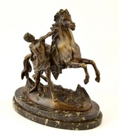 Kolozsváry Jelzéssel: Lófékező. Bronz, Márvány Talapzaton, M: 25 Cm, H: 25 Cm - Other & Unclassified