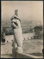 Cca 1931 Kinszki Imre (1901-1945) Budapesti Fotóművész Hagyatékából, Feliratozott, Vintage Fotó (Halászbástyán), 8,4x6 C - Andere & Zonder Classificatie