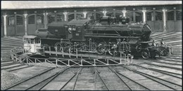 MÁV 322. Mozdony Az Orient-csarnok Előtt (Budapest), Későbbi Előhívás, 8×17 Cm / MÁV 322 Locomotive, Copy Of Vintage Pho - Autres & Non Classés
