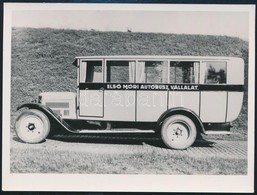 1928 Az Első Móri Autóbusz Vállalat Autóbusza, Későbbi Előhívás, 9x12 Cm - Autres & Non Classés