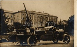 ** T2 Repülőgép-üldöző Autó-ágyú (légvédelmi ágyú) Az Imperial Hotel Trento Szálloda Előtt. Fladung Othmár Főhadnagy Fel - Non Classificati