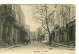 Carte Postale Ancienne Eyguières - Place Thiers - Eyguieres
