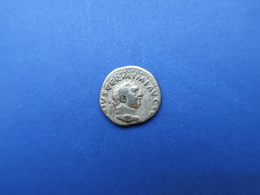 Vitellius.   -   AD 69  -   AR Denarius  3,15 Gr.   -  RIC 53  -   BMC 114 - The Flavians (69 AD Tot 96 AD)