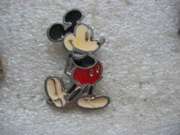 Pin's Walt Disney Production: Mickey Mouse - Comics