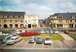 28-LA LOUPE- PLACE DE L'HÔTEL DE VILLE - La Loupe