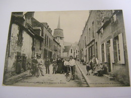 C.P.A.- Bais (53) - Route De Saint Gemmes Le Robert - Vers Eglise - 1910 - SUP (CD 47) - Bais