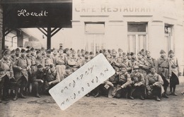 HOERDT - Un Groupe De Militaires Qui Pose Devant Un Café-Restaurant En 1931 ( Carte-photo ) - Sonstige Gemeinden