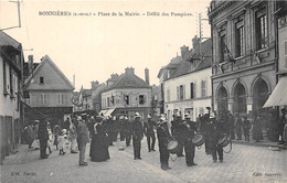 78-BONNIERES-PLACE DE LA MAIRIE, DEFILE DES POMPIERS - Bonnieres Sur Seine