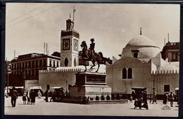 Algérie - CPA 21 Alger - Statue Du Duc D'Orléans Et Mosquée Djémaa-Djédid - E.d. C.A.P. B/TB - - Algerien