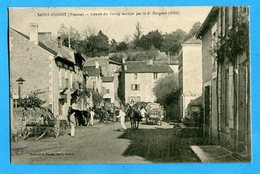 86 -  Vienne - Saint Benoit - Centre Du Borg Occupé Par Le 4e Dragons (1914)  (0165) - Saint Benoit