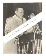 Photo ( 16 X 21 Cm ) De Lionel HAMPTON - Musicien, Jazz, Orchestre, Spectacle ,...Disque PHILIPS  (b253) - Berühmtheiten