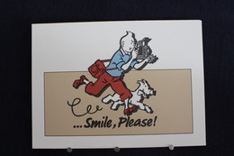 I - 66 / 2 Cartes  Publicité - Publiciteit - Illustrateurs - Signés  Hergé    - Tintin Et Milou... Smile, Please -1992 - Hergé